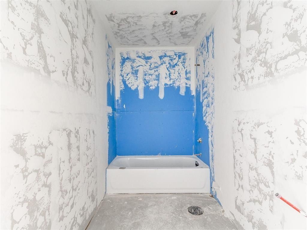 11637 Ward Road. Edmond, OK 73034