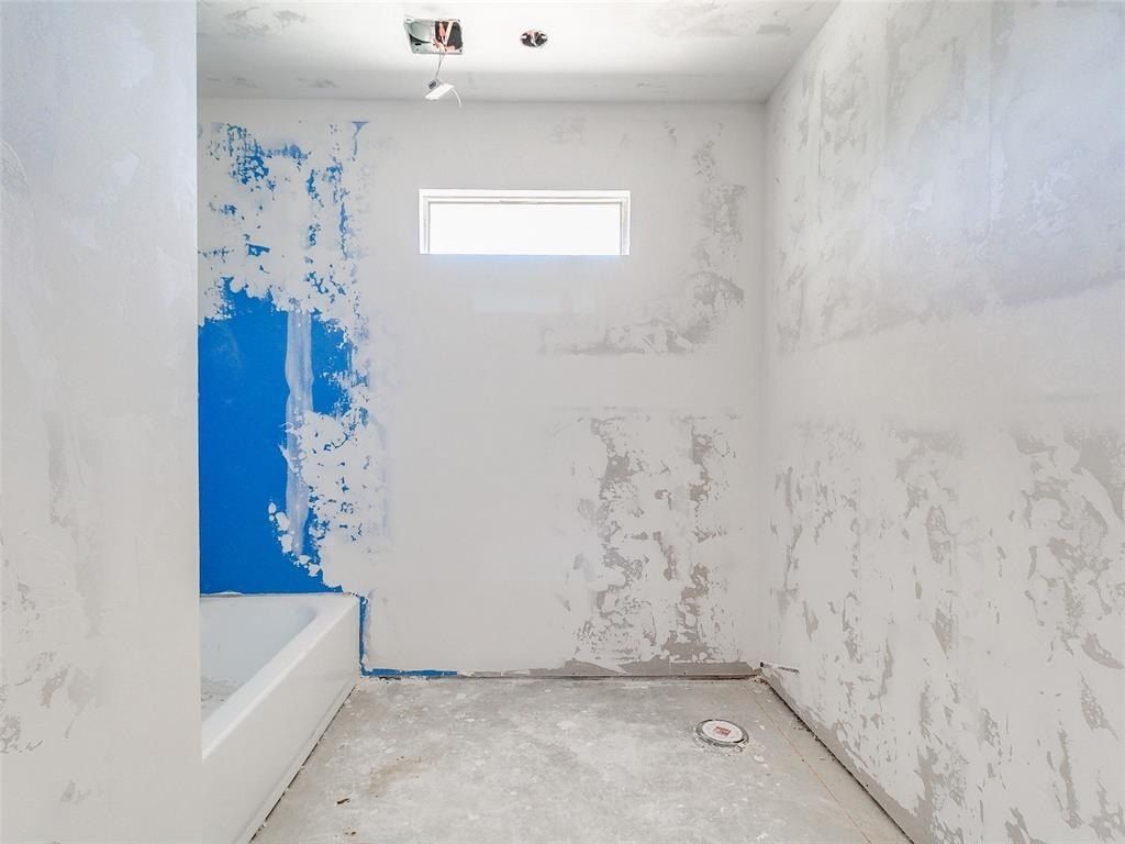 11673 Ward Road. Edmond, OK 73034