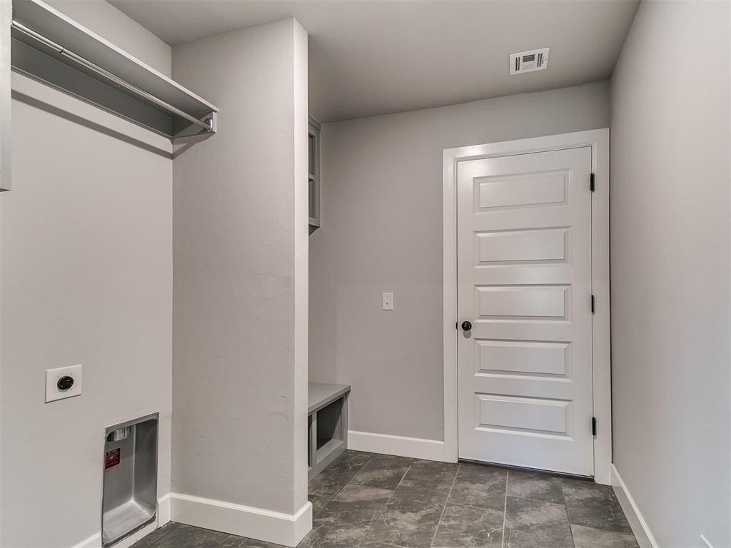 913 Sw 141St Street. Oklahoma City, OK 73170