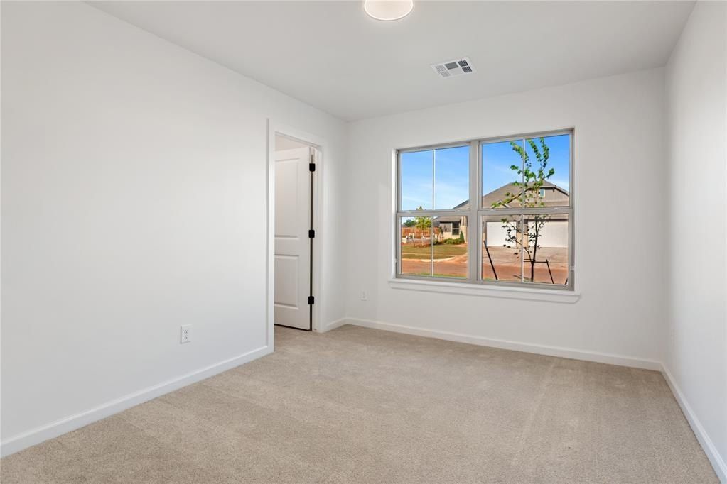 4917 Misty Wood Lane. Mustang, OK 73064