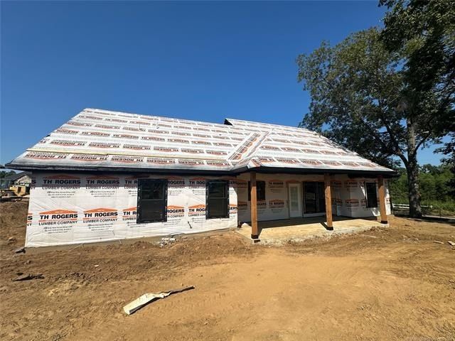 1906 Boxer Lane. Durant, OK 74701