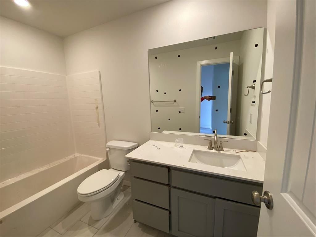 20653 Brush Creek Boulevard. Harrah, OK 73045