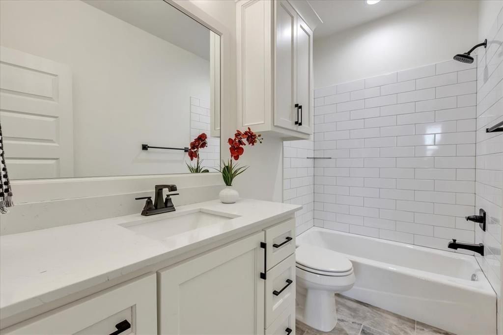 9596 Regado Court. Guthrie, OK 73044