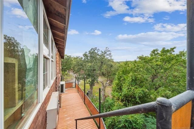 5277 W Lake Drive. Terlton, OK 74081