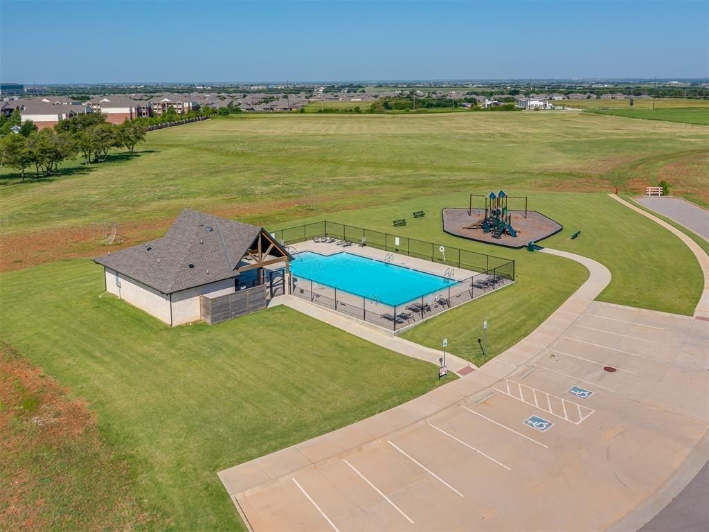 6604 Nw 146Th Street. Oklahoma City, OK 73142