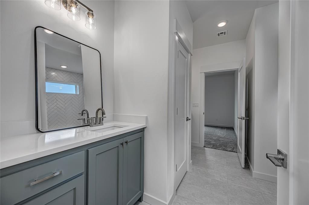 11481 Skyline View. Guthrie, OK 73044