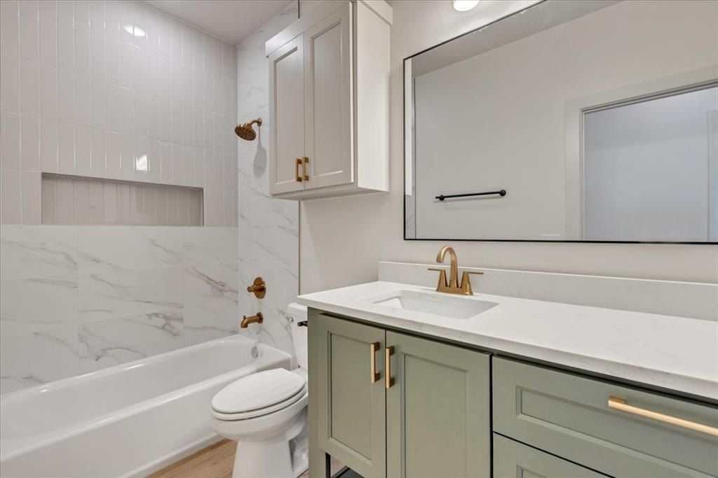 1009 Nw 17Th Street. Newcastle, OK 73065