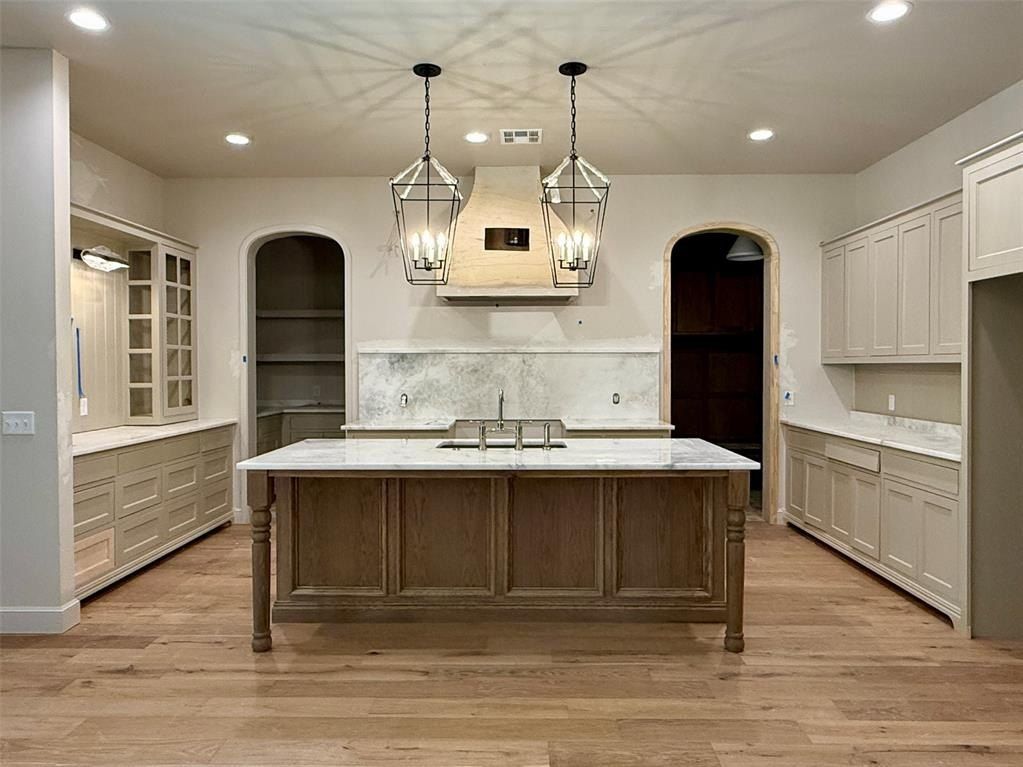 7216 Sunset Sail Avenue. Edmond, OK 73034