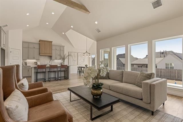 2118 E 138 Street. Bixby, OK 74008