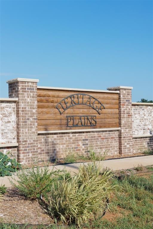 622 Honey Springs Lane. Shawnee, OK 74804