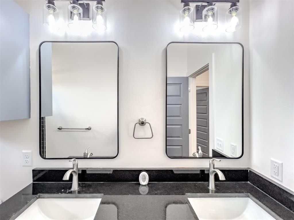 4670 Antelope Valley. Guthrie, OK 73044