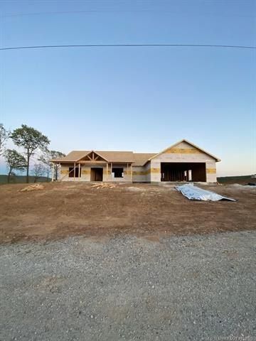 34830 S Falcon Crest Lane. Cookson, OK 74427