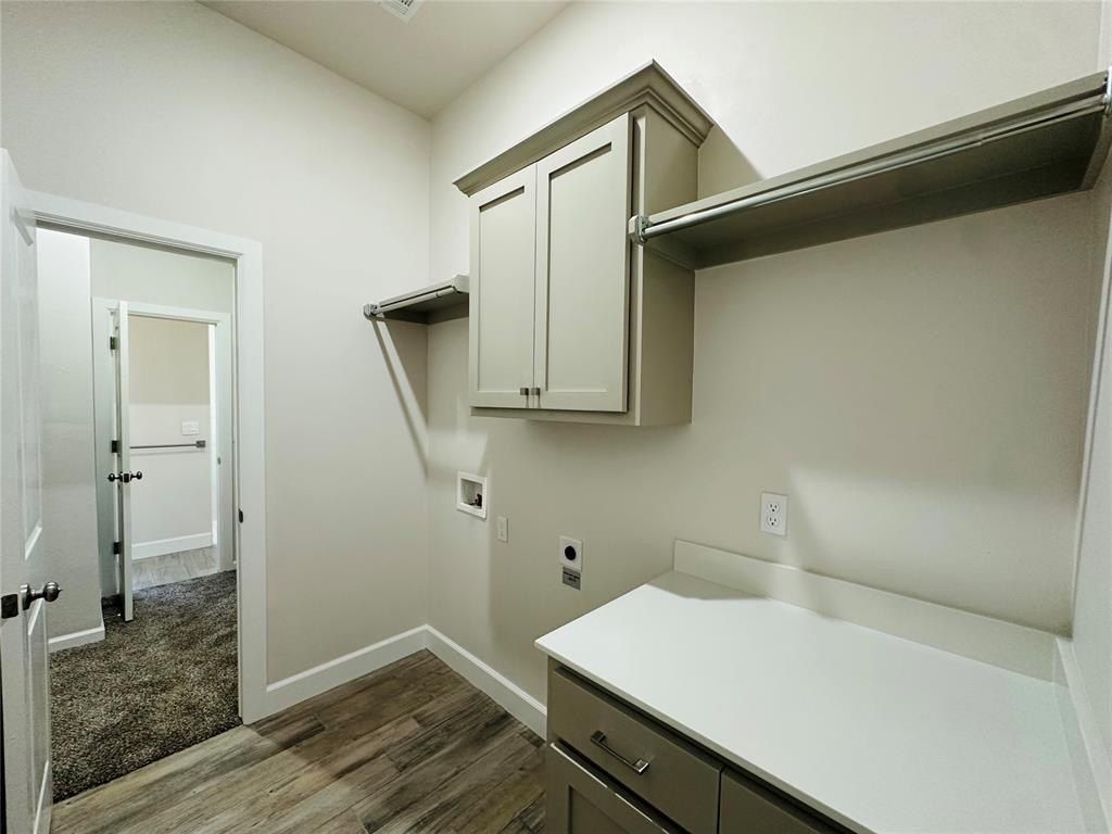 2905 Summit Hollow Circle. Norman, OK 73071