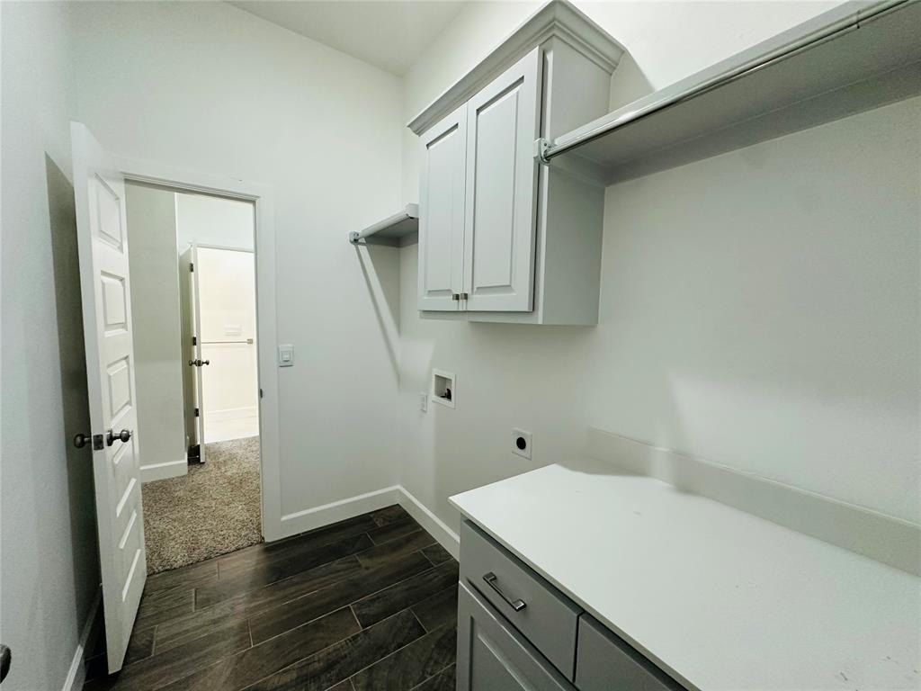 2900 Summit Hollow Circle. Norman, OK 73071