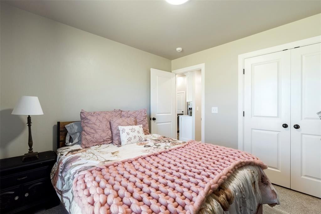 209 Juniper Circle. Noble, OK 73068