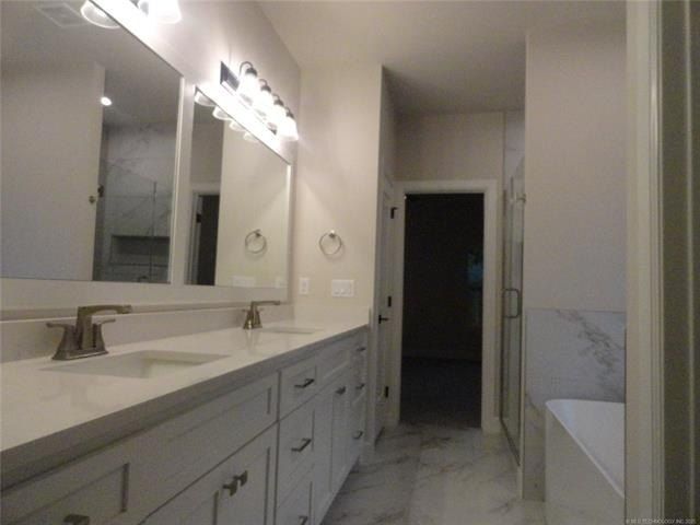 1014 E Delmar Place. Broken Arrow, OK 74012