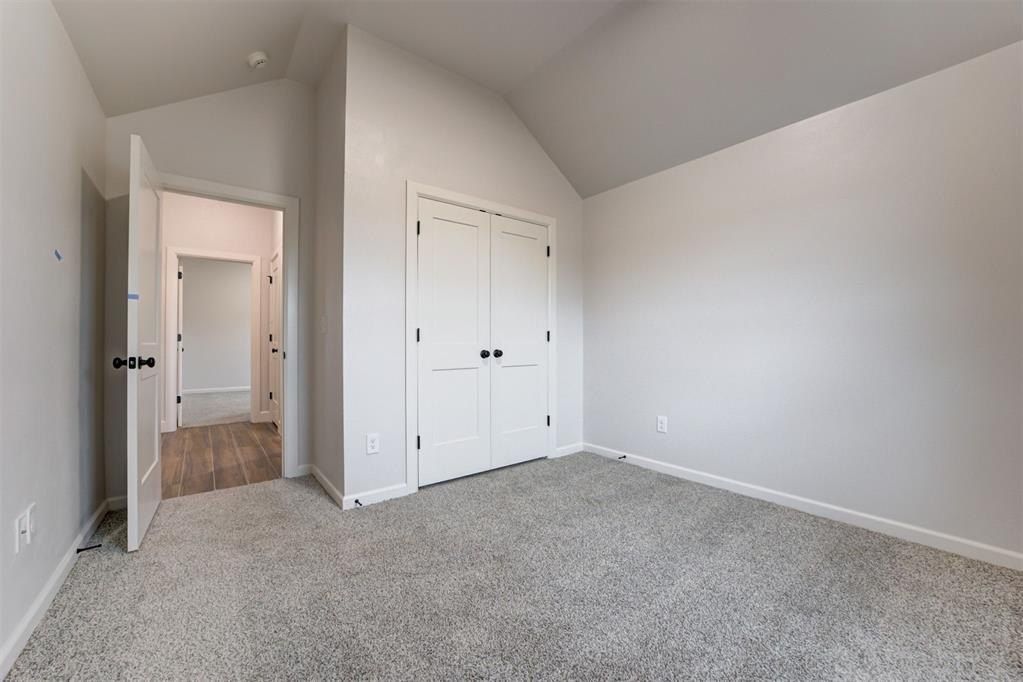 5112 Misty Wood Lane. Mustang, OK 73064