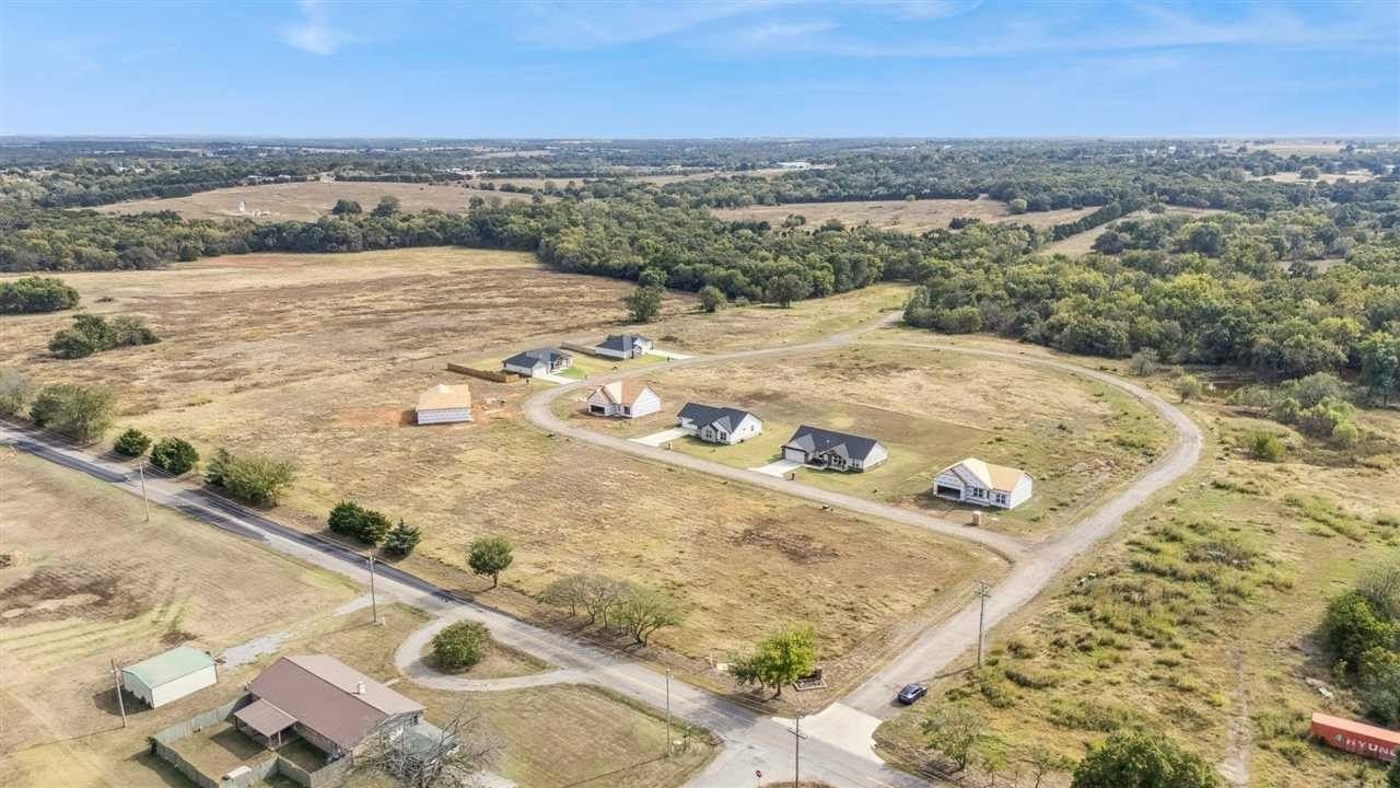 2734 E Wheat Mill Path. Stillwater, OK 74075