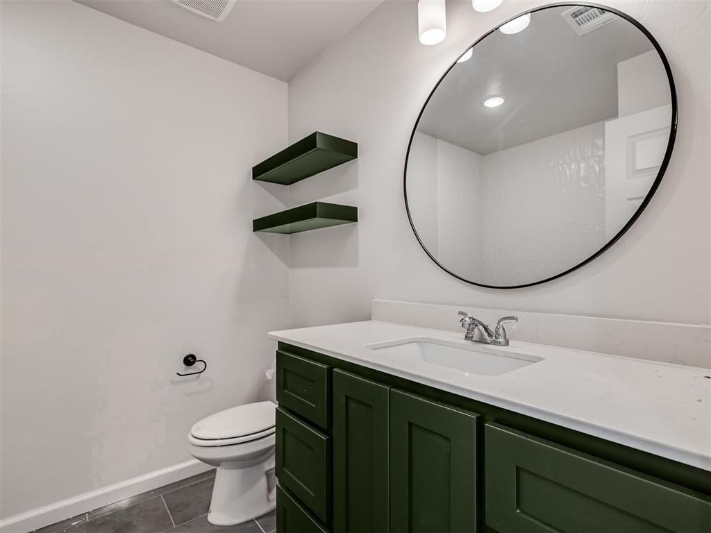 133 Firethorn Way. Noble, OK 73068