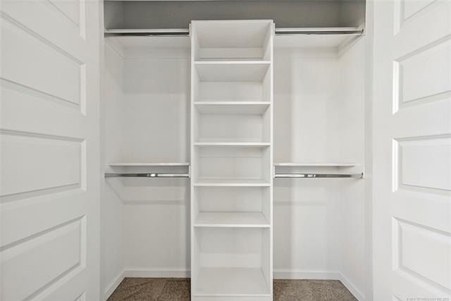 2718 E 134Th Circle. Bixby, OK 74008