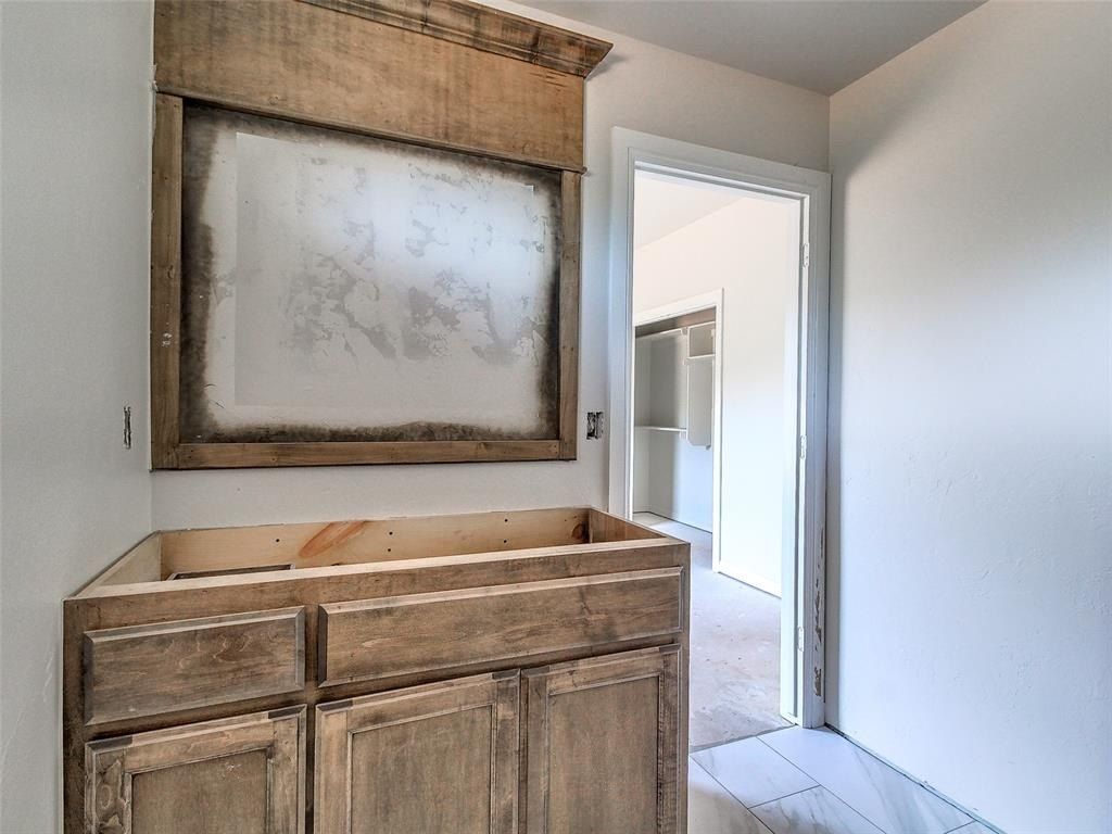 11573 Ward Road. Edmond, OK 73034