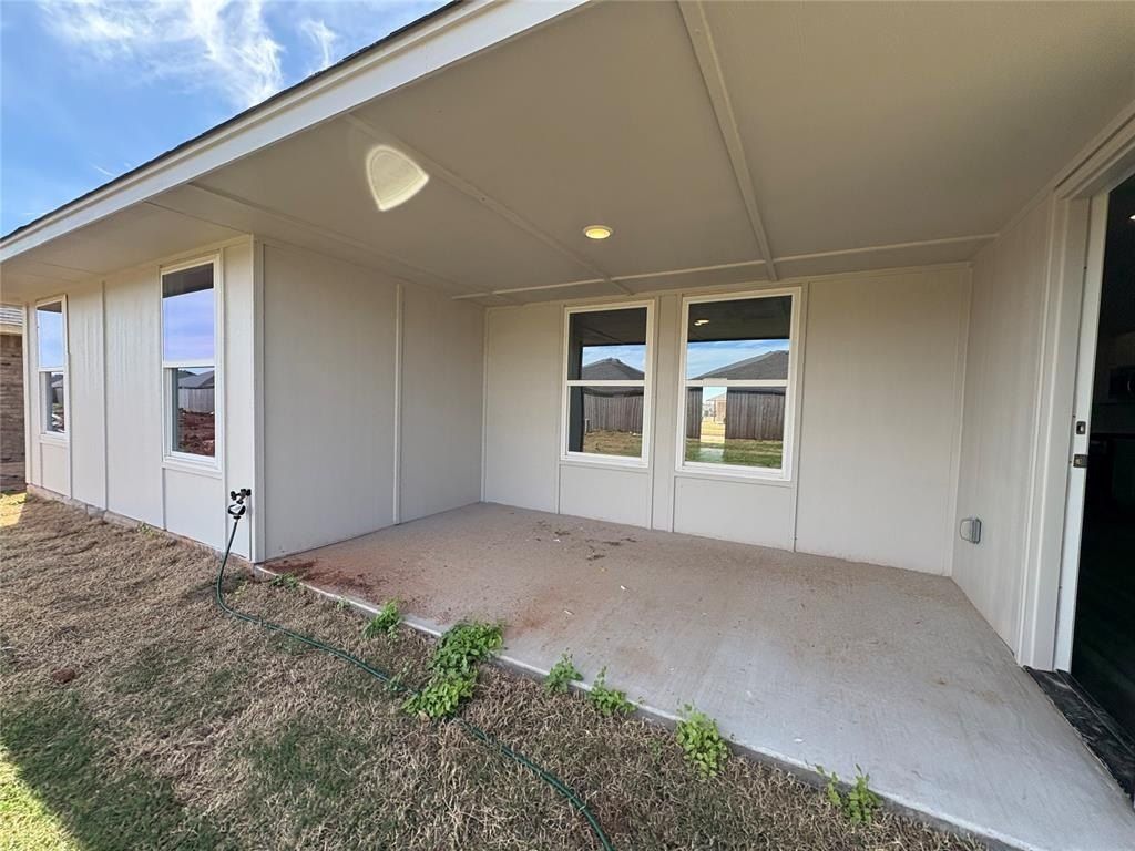 9016 Blackfork Lane. Oklahoma City, OK 73160