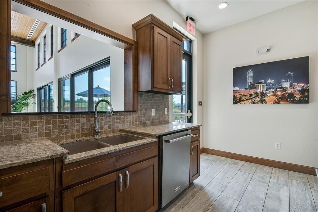 501 Ne 1St Terrace. Oklahoma City, OK 73104