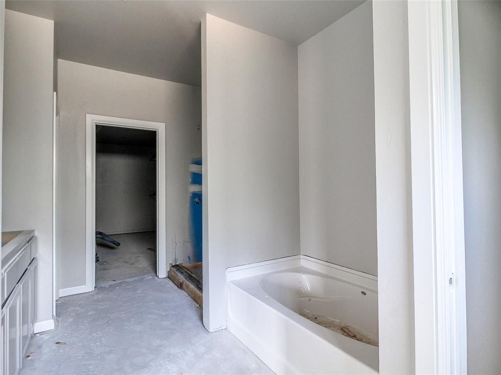 11601 Ward Road. Edmond, OK 73034