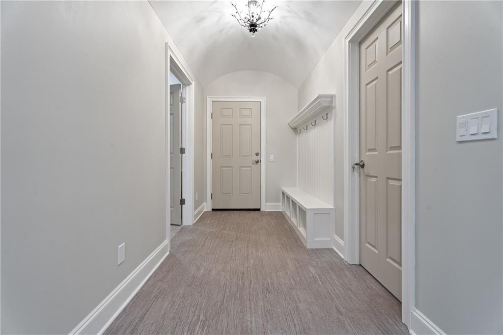 33787  S 650  Rd. Grove, OK 74344