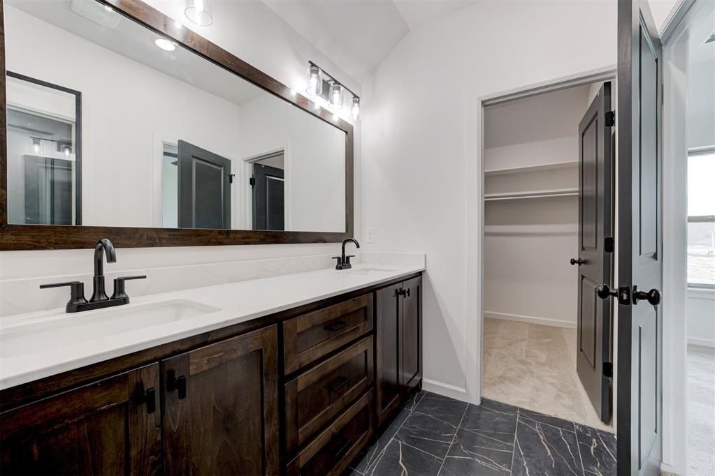 205 Juniper Circle. Noble, OK 73068