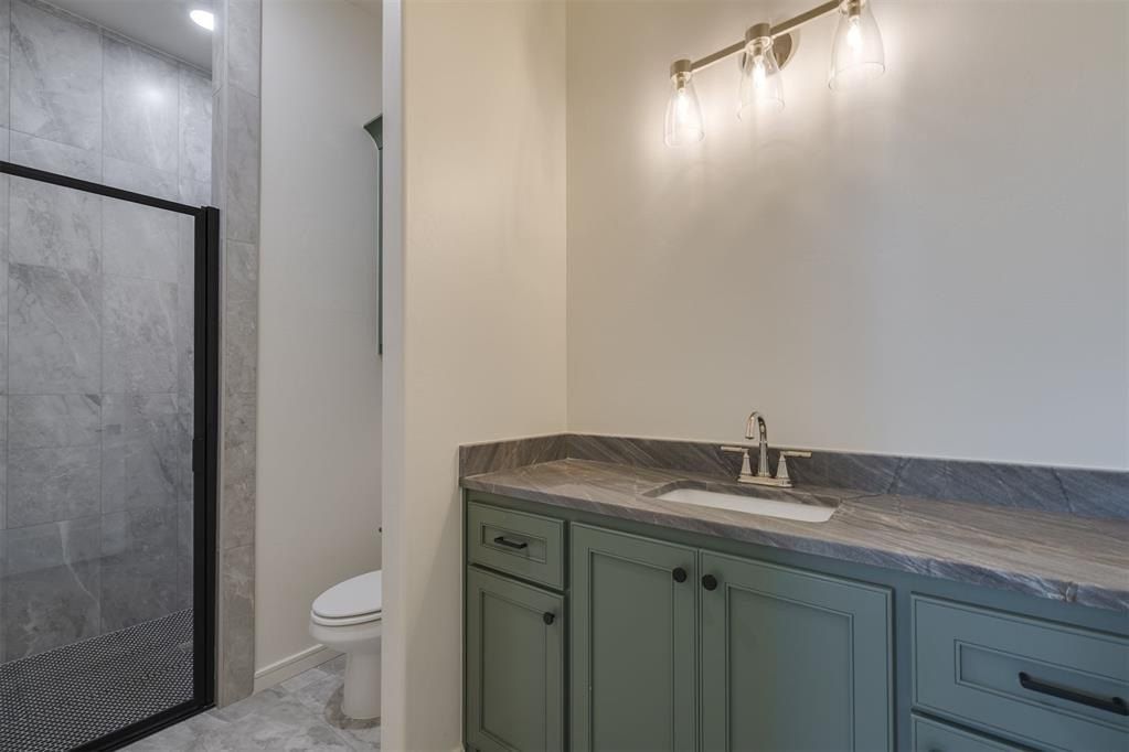 3008 Stone Field Way. Edmond, OK 73034