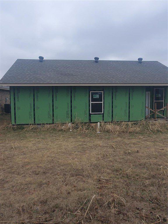 8506 Ne 34Th Place. Spencer, OK 73084