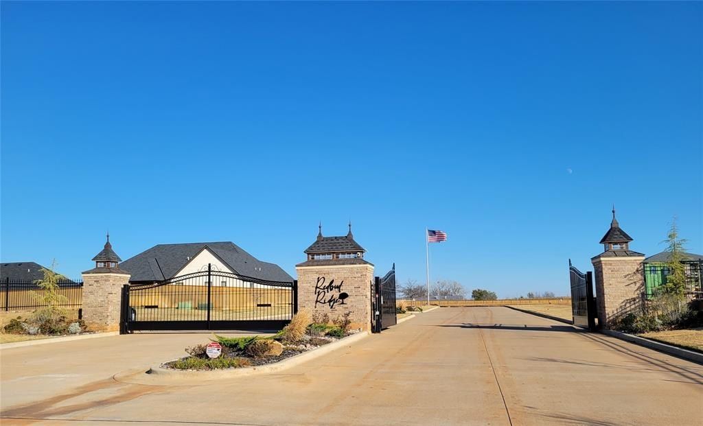 3508 Scissortail Lane. Chickasha, OK 73018