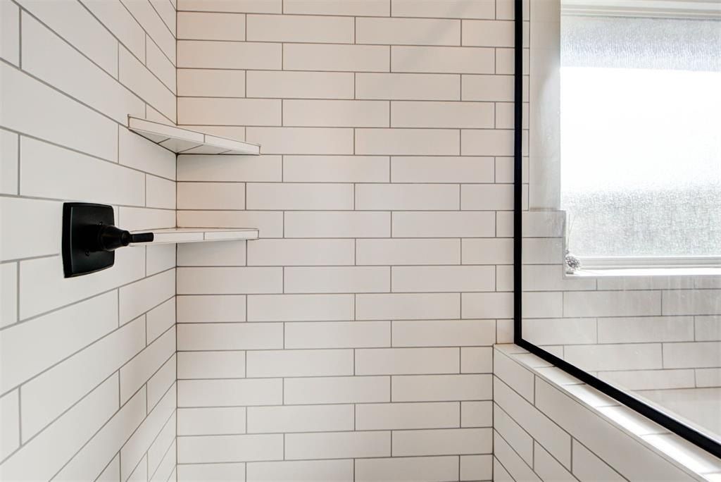 6133 Frankie Lynn Lane. Edmond, OK 73034