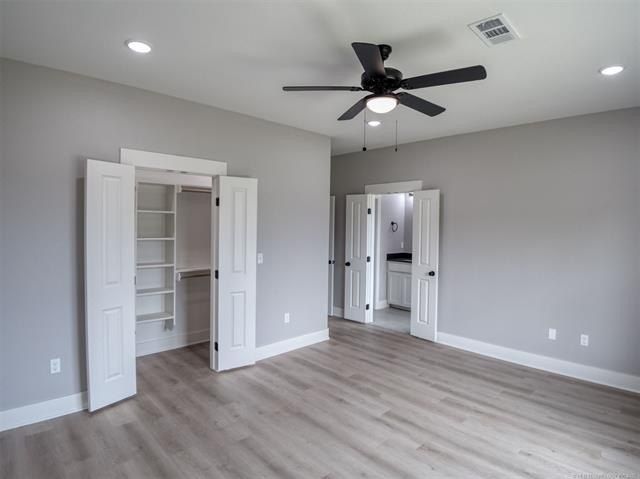 1190 Wild Indigo Circle. Calera, OK 74730