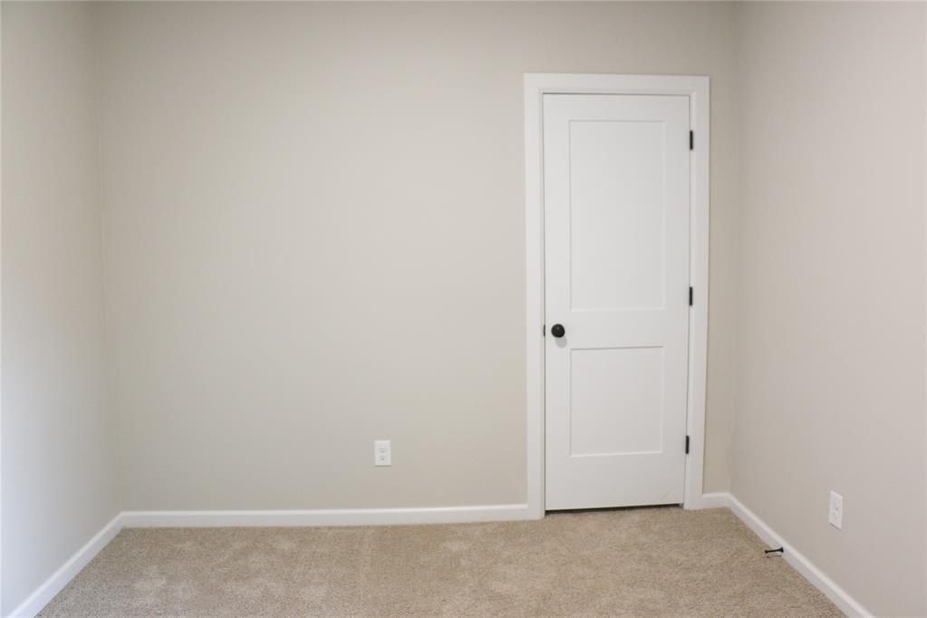 632 Honey Springs Lane. Shawnee, OK 74804