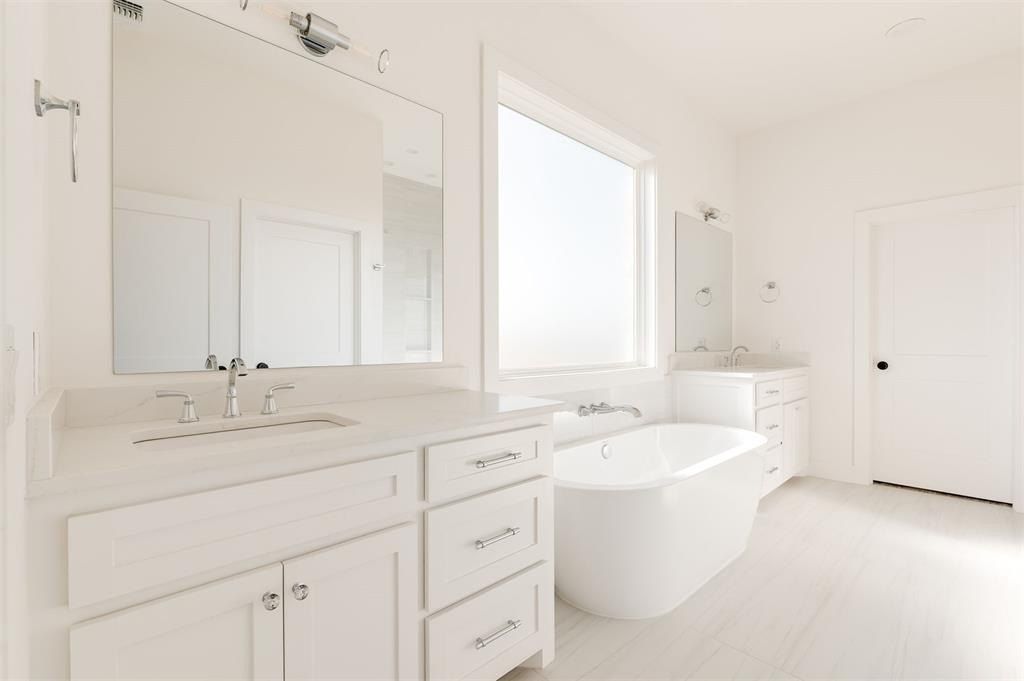 2500 Heathery Park. Oklahoma City, OK 73128