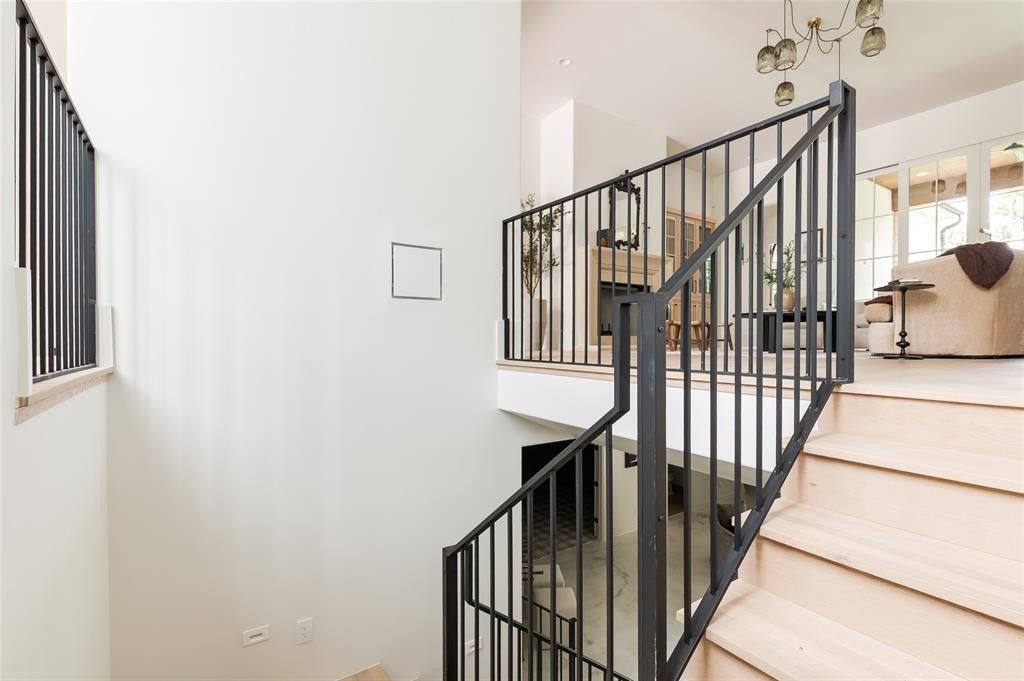 3005 Bee Hive Way. Jones, OK 73049