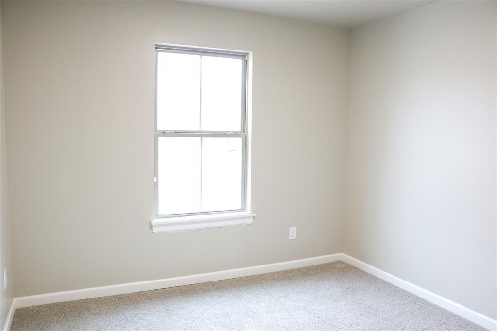 623 Honey Springs Lane. Shawnee, OK 74804