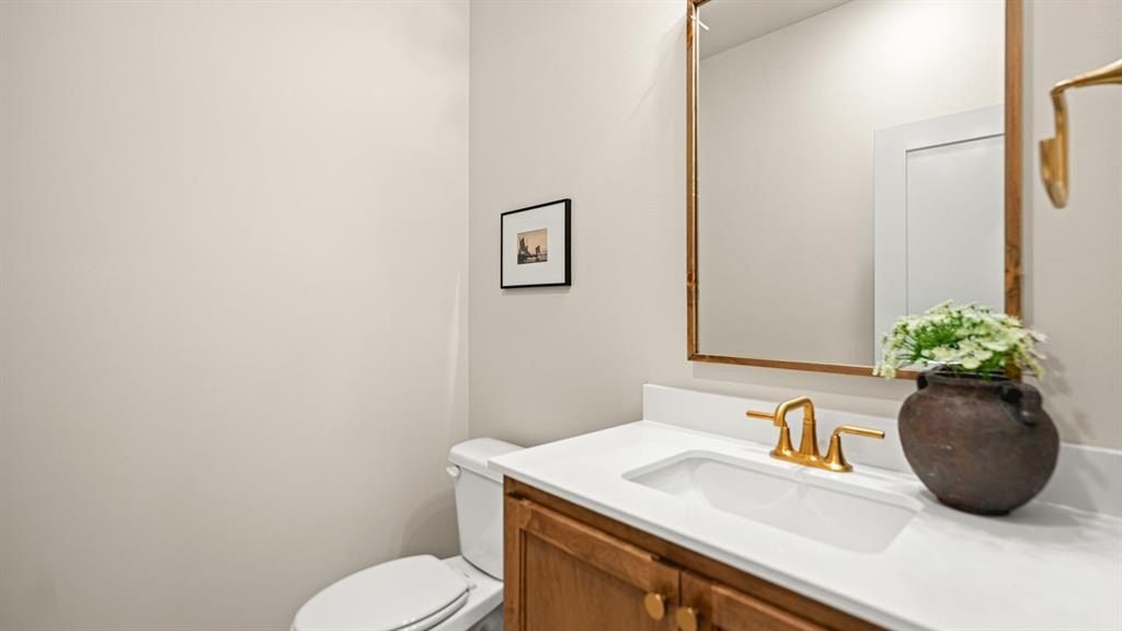 664 Paris Avenue. Piedmont, OK 73078