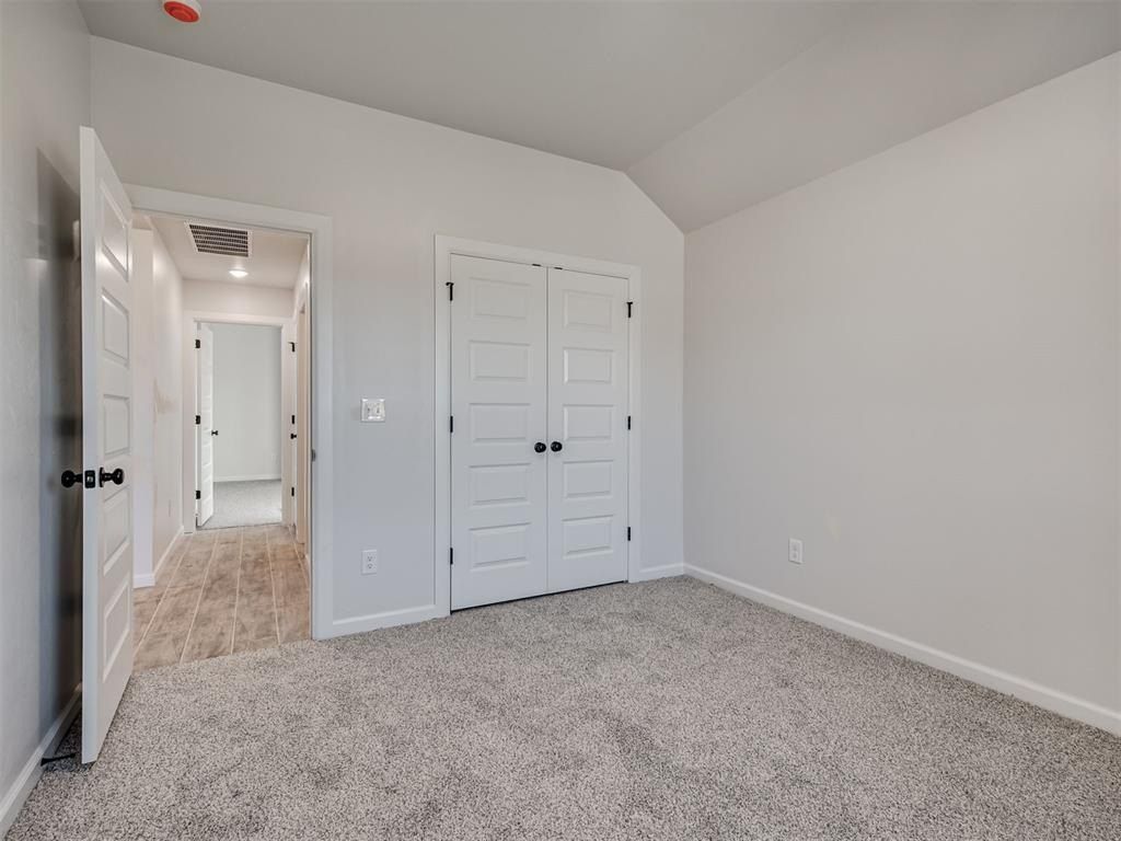 133 Firethorn Way. Noble, OK 73068