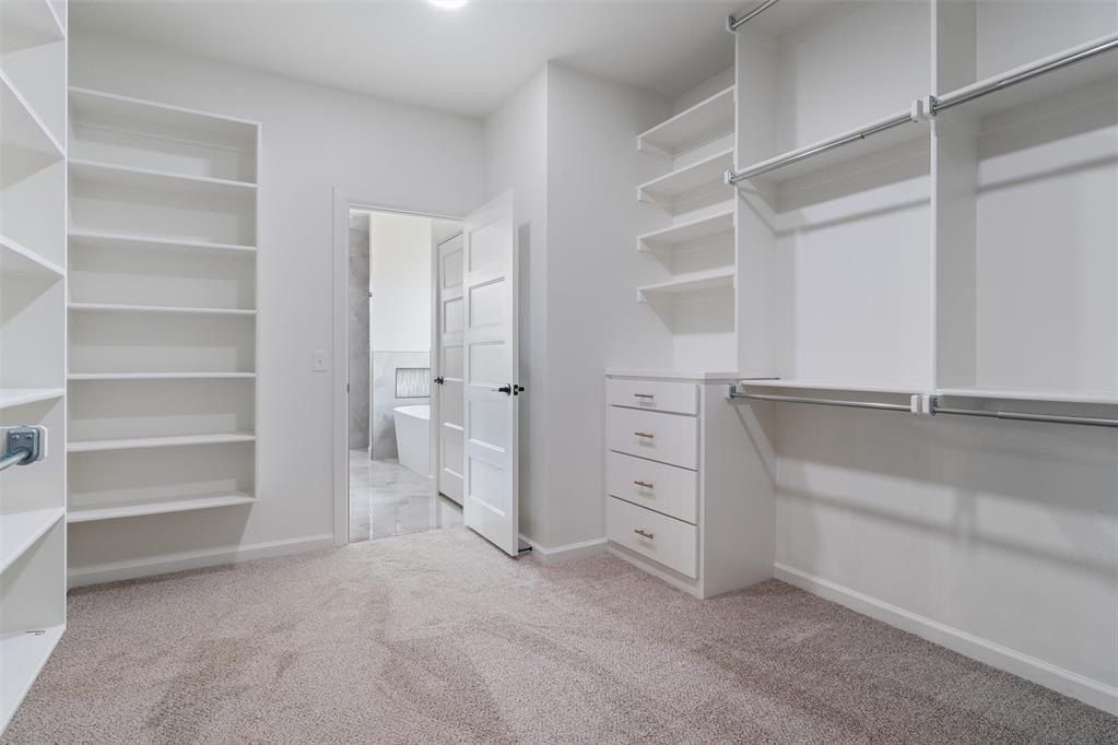 328 Primrose Point Avenue. Piedmont, OK 73078