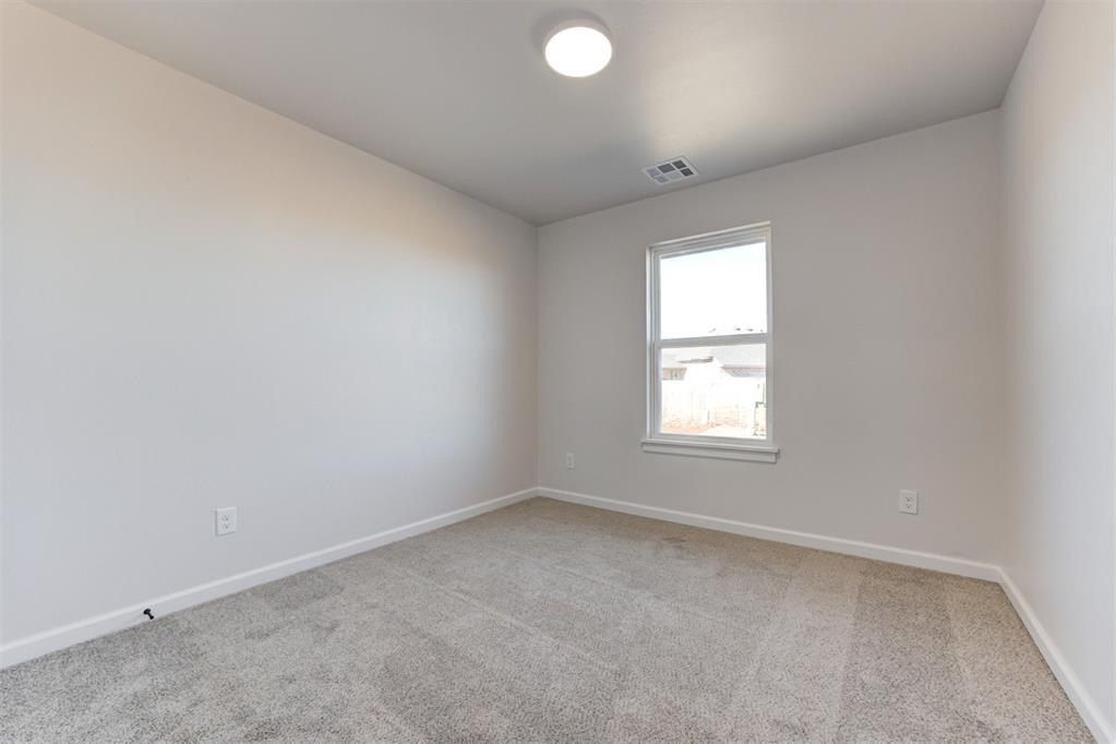 11941 Nw 120Th Street. Yukon, OK 73099