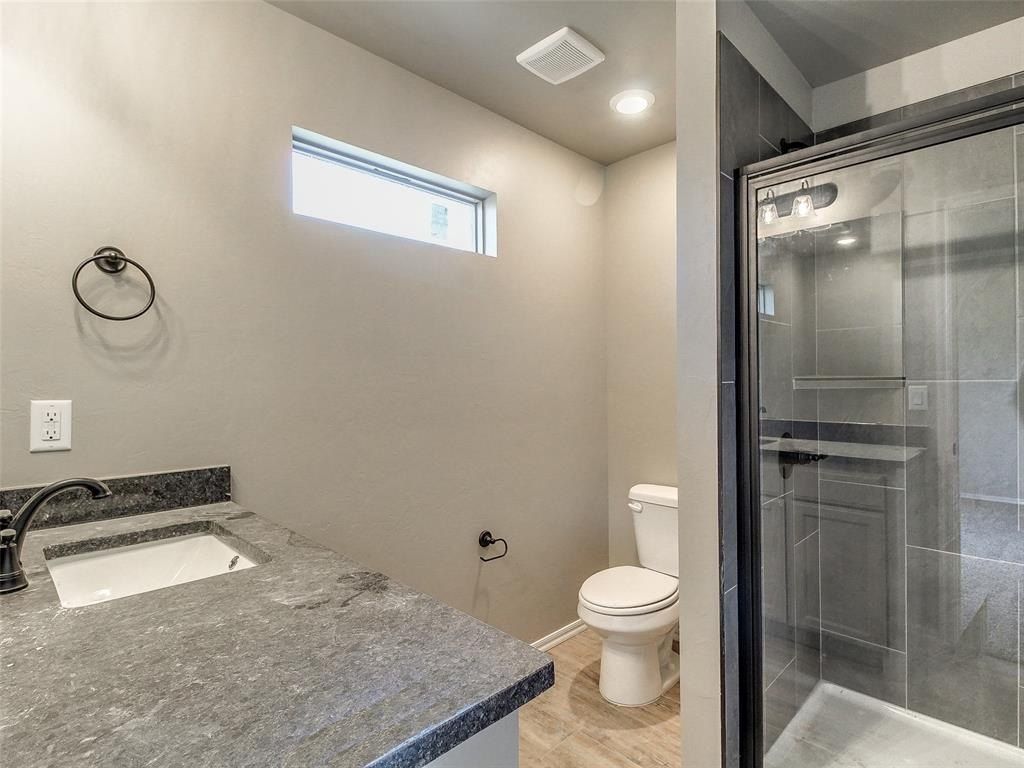 15969 Pecan Road. McLoud, OK 74851