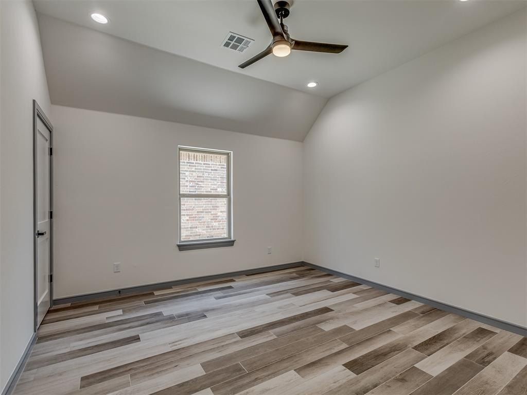 9333 Sw 33Rd Place. Oklahoma City, OK 73179