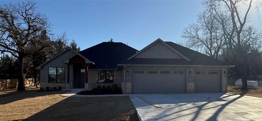 2411 Black Jack Way. Blanchard, OK 73010