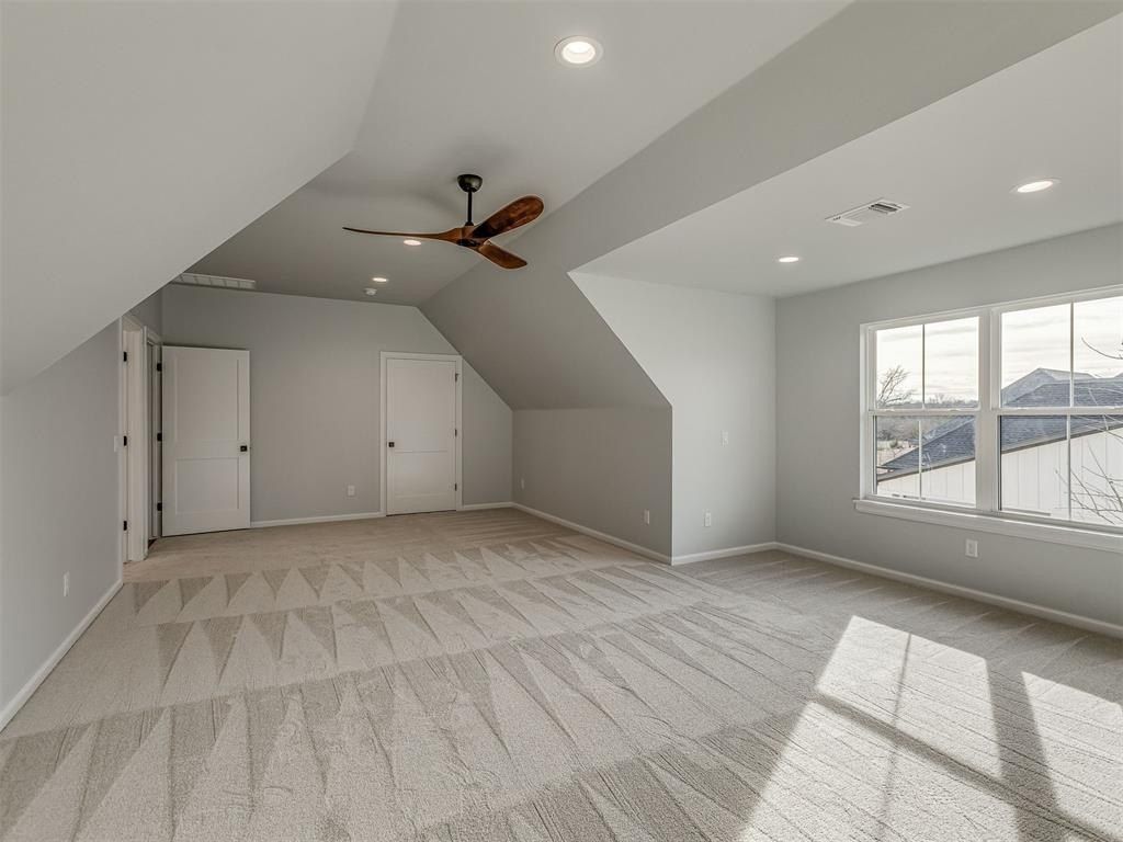 3442 Red Ridge Drive. Blanchard, OK 73010