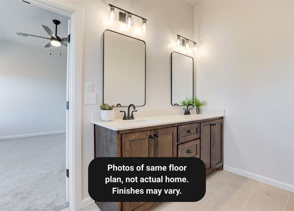 4913 Misty Wood Lane. Mustang, OK 73064