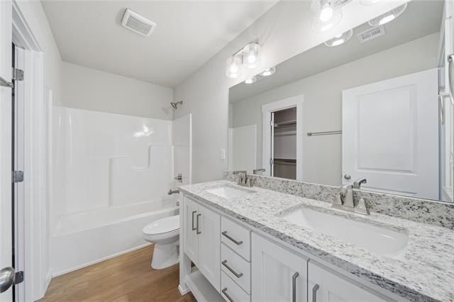 E Th Place S. Tulsa, OK 74134