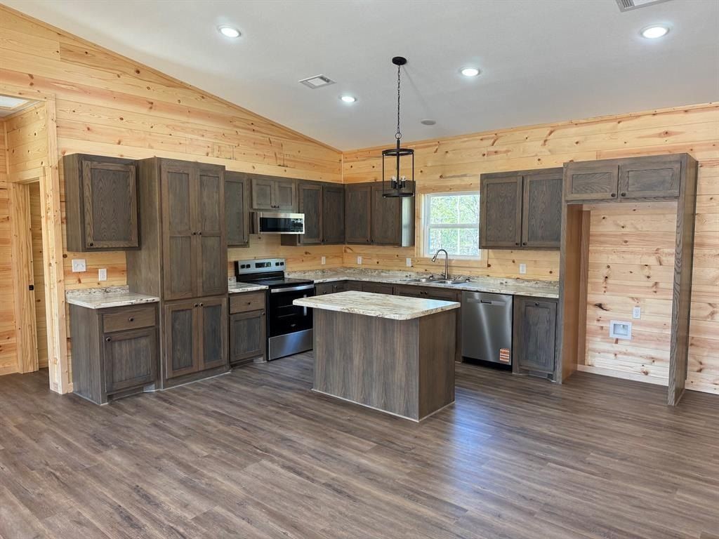 E Copperhead Road. Sawyer, OK 74756